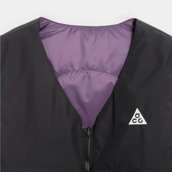 Nike ACG MED Skull Peak Reversible Vest Black Purple - Picture 3 of 16